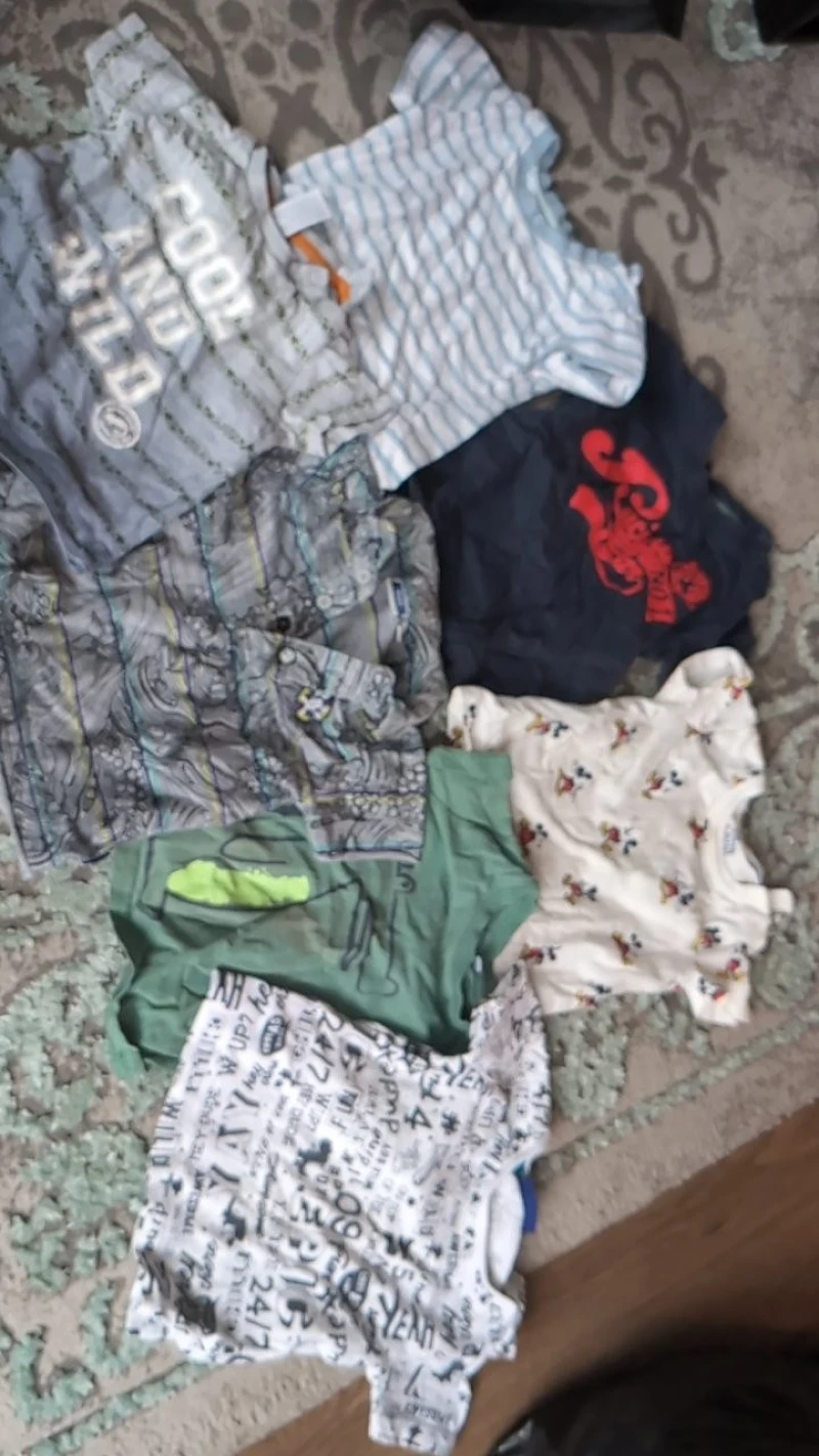 Shirts & truien maat 74 Just small, Primark, Disney Goed